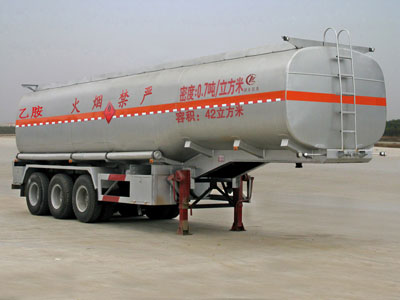 程力威牌CLW9401GRYA型易燃液体罐式运输半挂车