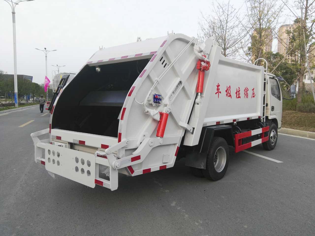 ��������CLW5071ZYST5��ѹ��ʽ������