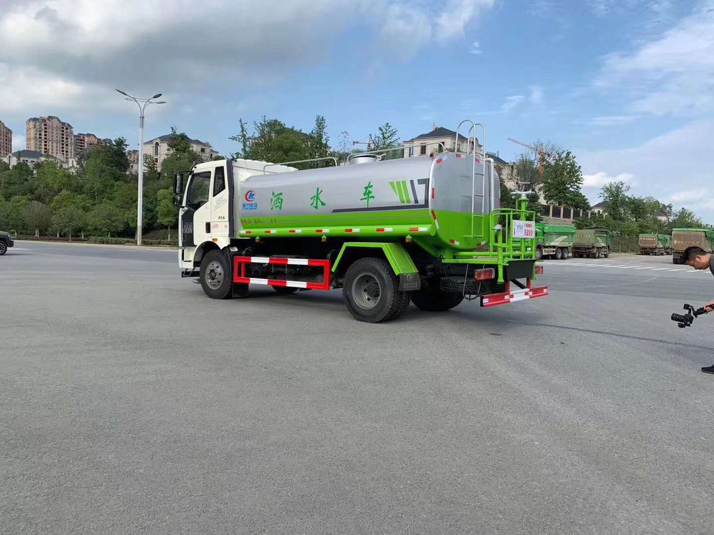 ����  һ�����J6L������15����ˮ��